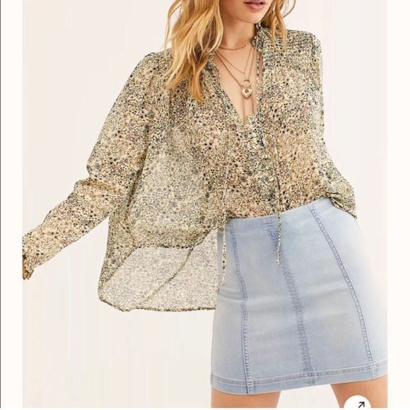 FREE PEOPLE MODERN FEMME - ACID WASH MINI SKIRT - Picture 1 of 7